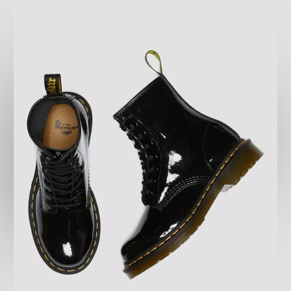 Women’s 1460 Dr. Martens Patent Leather Lace-Up Boots in Black